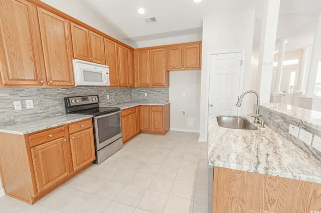 $425,000 | 41 Bear Creek Loop, Murrells Inlet, SC 29576