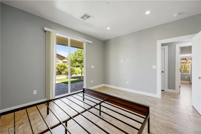 $2,200 | 605 North Yale Street, Las Vegas, NV 89107