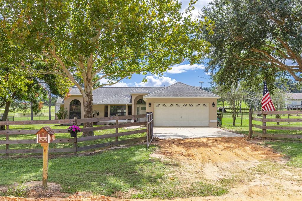 8920 West Libby Road Groveland, FL 34736 - Photo 1 of 1 Gallery Image 1