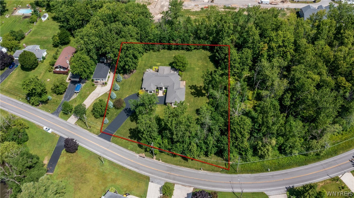 574 North Ellicott Creek Road Amherst, NY 14228 - Photo 11 of 50