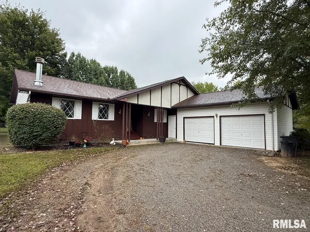 $218,000 | 11730 Kevin Lane, Carterville, IL 62918