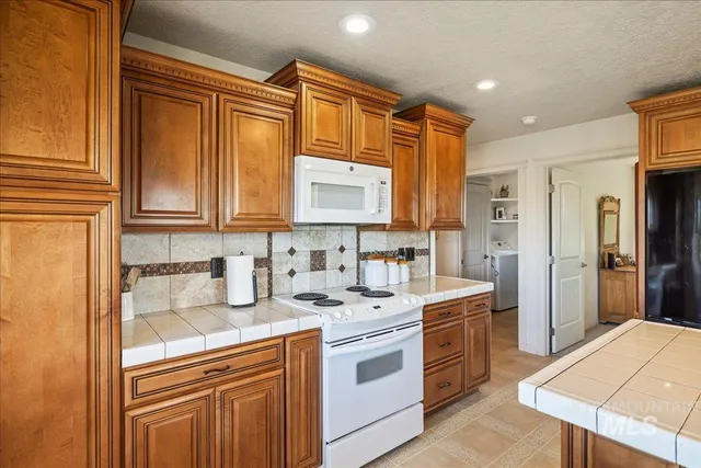 $599,900 | 2020 Widner Road, Midvale, ID 83645