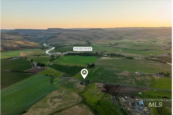 $599,900 | 2020 Widner Road, Midvale, ID 83645