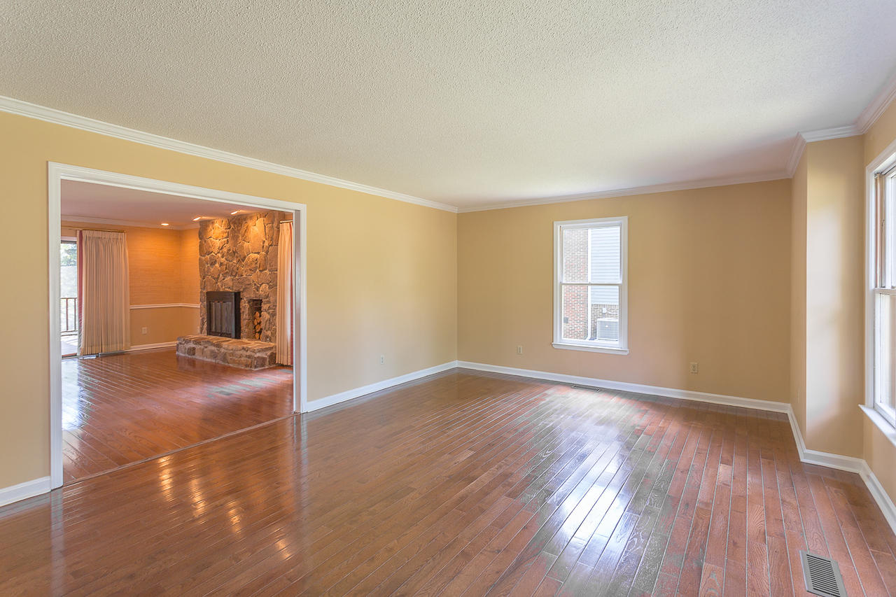 518 Picture Ridge Drive Chattanooga, TN 37421 - Photo 11 of 37 518 Picture Ridge-45-X2