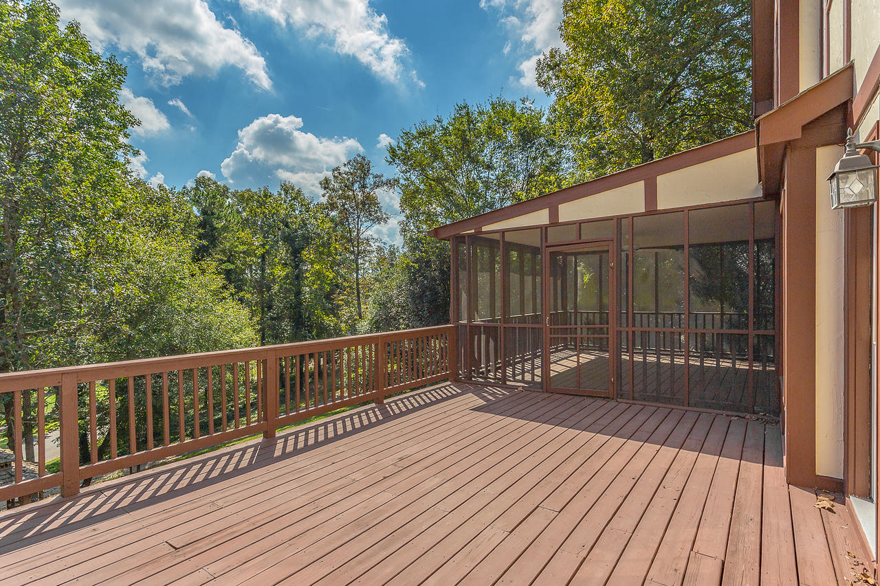 518 Picture Ridge Drive Chattanooga, TN 37421 - Photo 28 of 37 518 Picture Ridge-15-X2