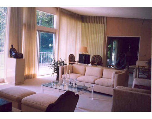14 Burnham Road Wenham, MA 01984 - Photo 8 of 10 Gallery Image 8