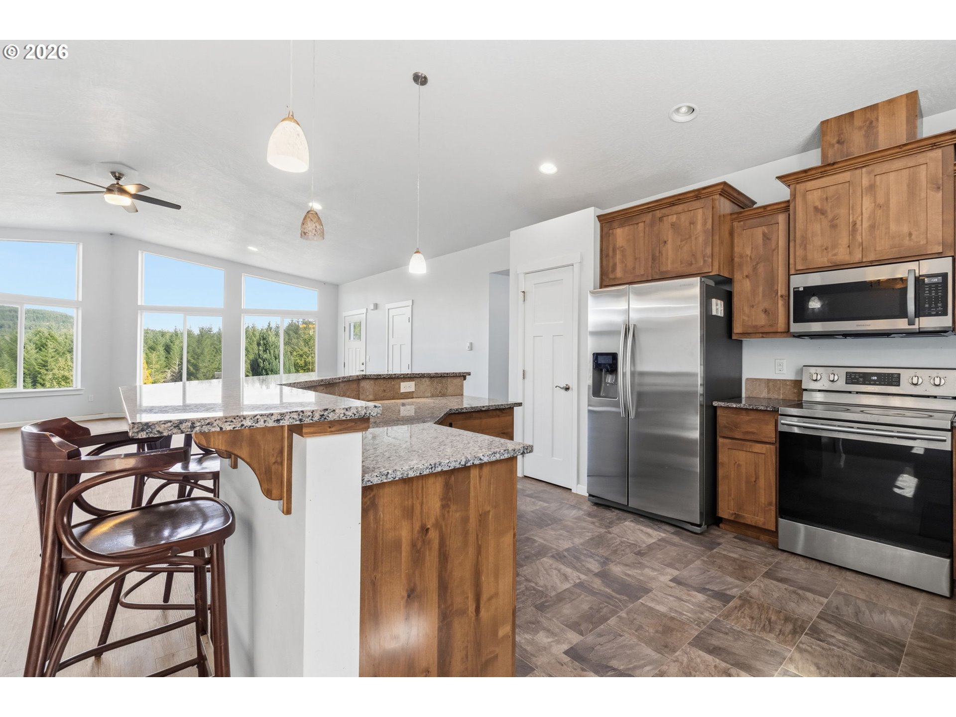 92296 Cascade Woods Drive Springfield, OR 97478 - Photo 19 of 48
