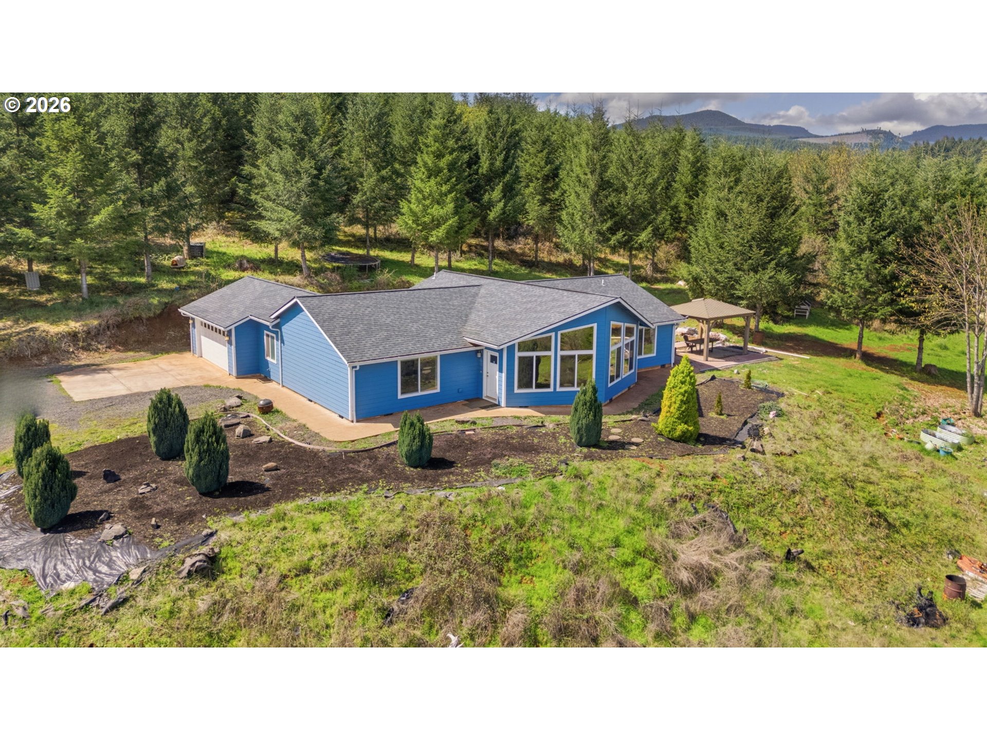92296 Cascade Woods Drive Springfield, OR 97478 - Photo 8 of 48