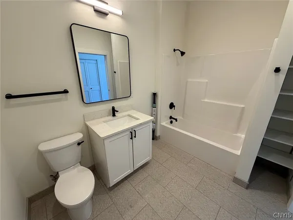 $142,142 | 1117 West Fayette Street, Unit 210, Syracuse, NY 13204
