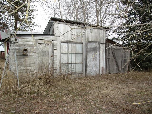 3687 Long Prairie Road Valley, WA 99181 - Photo 4 of 20