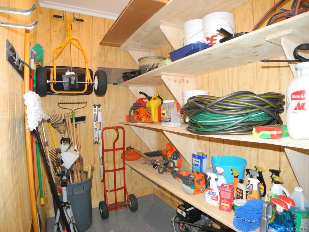 2286 Drive Inn Road Lincolnton, NC 28092 - Photo 14 of 24 Gallery Image 14