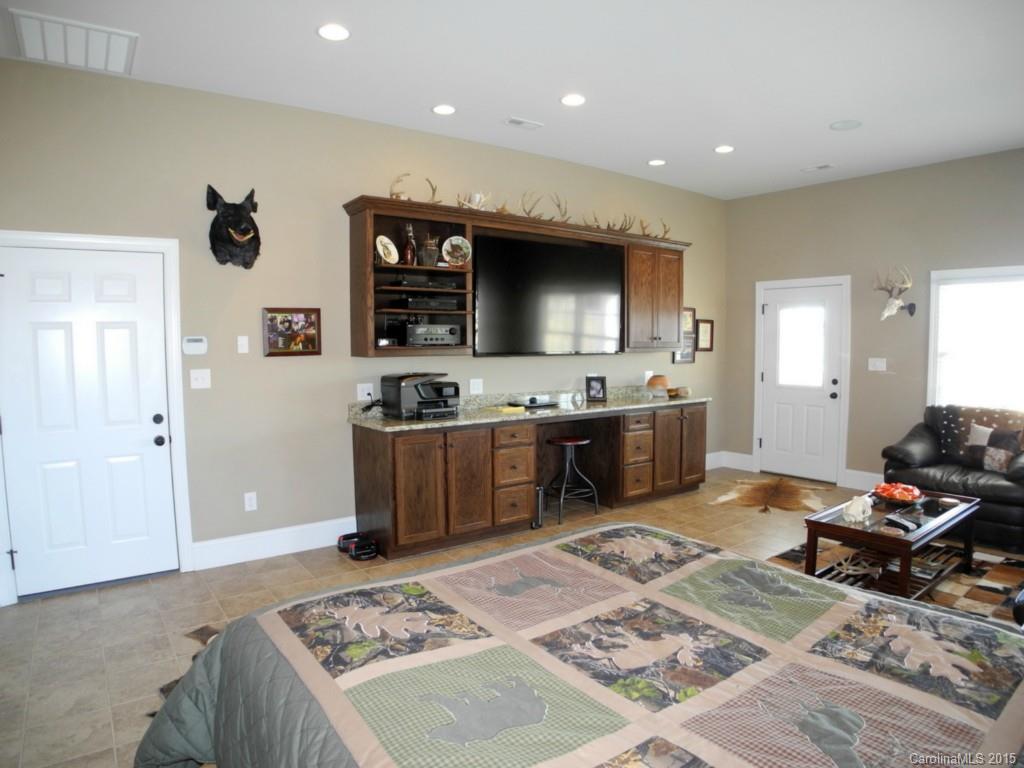 2286 Drive Inn Road Lincolnton, NC 28092 - Photo 4 of 24 Gallery Image 4