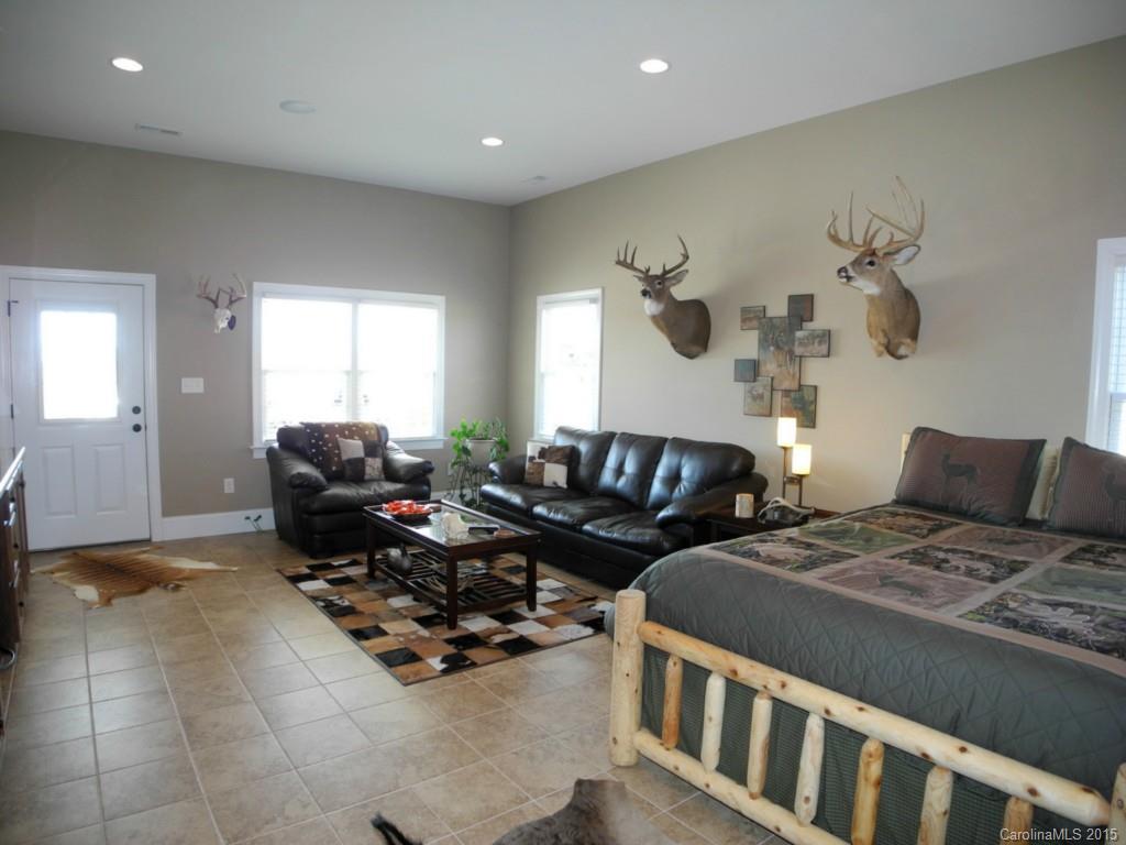 2286 Drive Inn Road Lincolnton, NC 28092 - Photo 5 of 24 Gallery Image 5