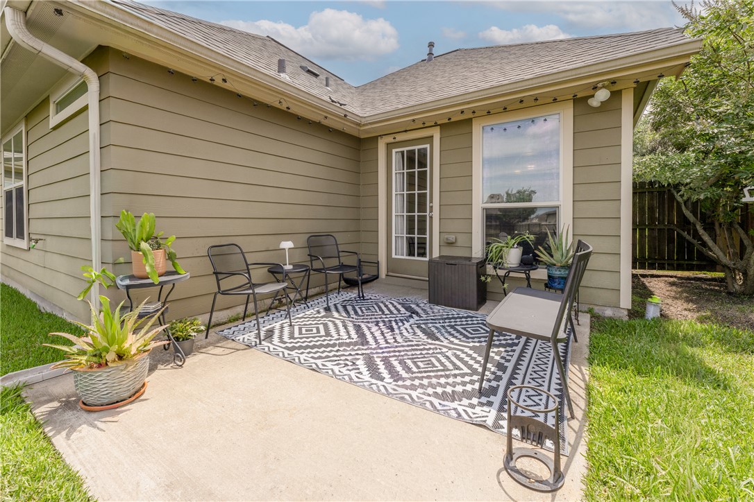 2025 Positano Loop Bryan, TX 77808 - Photo 20 of 26