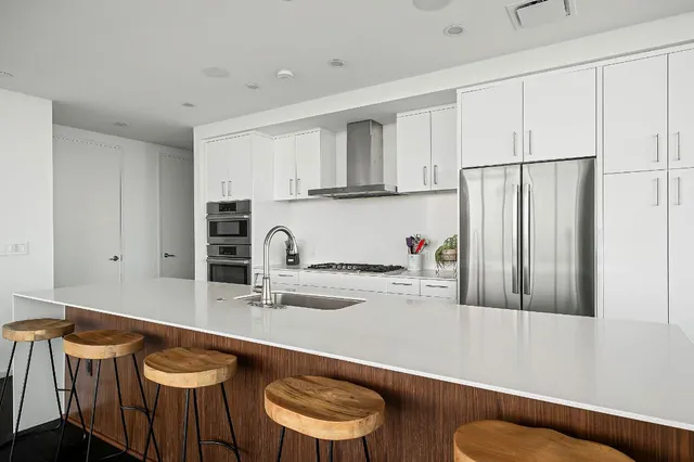 $7,500 | 301 West Avenue, Unit 4401, Austin, TX 78701