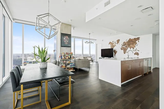 $7,500 | 301 West Avenue, Unit 4401, Austin, TX 78701