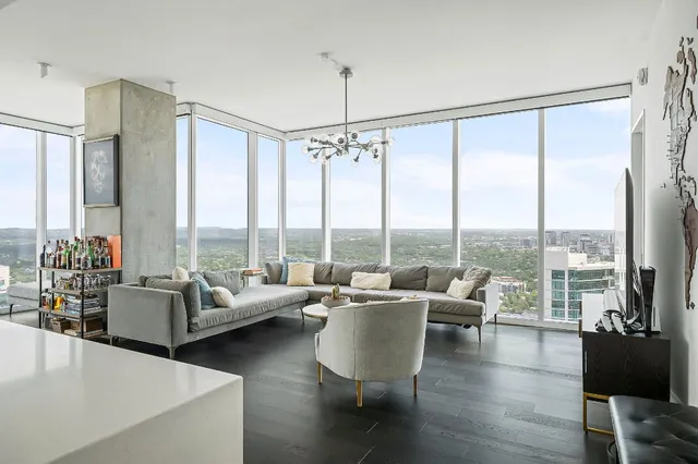 $7,500 | 301 West Avenue, Unit 4401, Austin, TX 78701