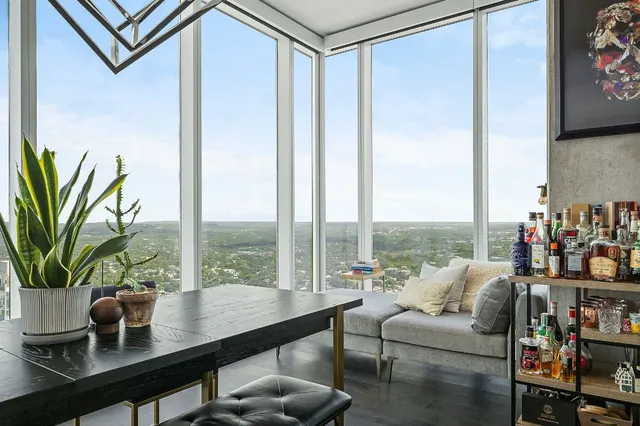 $7,500 | 301 West Avenue, Unit 4401, Austin, TX 78701