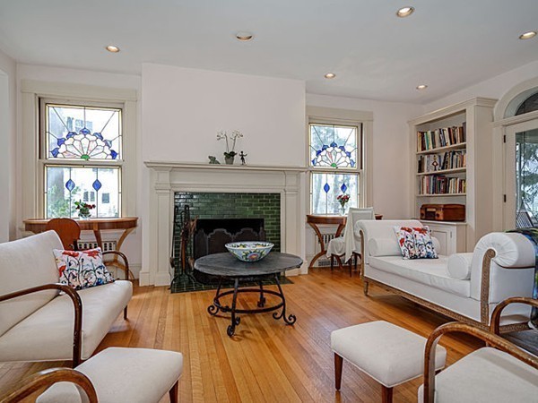 20 Woodside Road Newton, MA 02460 - Photo 2 of 26 Gallery Image 2
