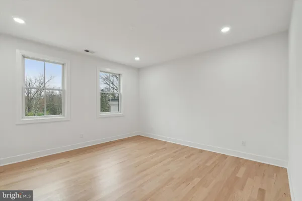 $7,450 | 35 Sycamore Place, Princeton, NJ 08540