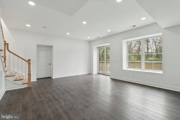 $7,450 | 35 Sycamore Place, Princeton, NJ 08540