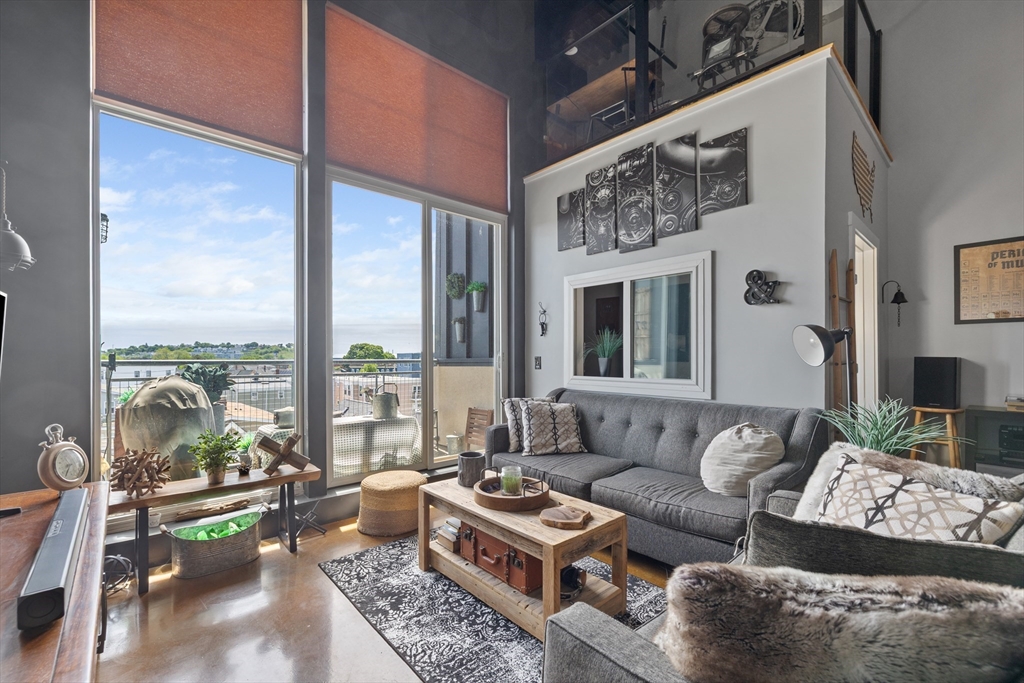 950 Broadway, Unit 27 Chelsea, MA 02150 - Photo 3 of 23