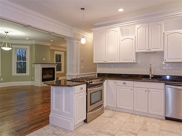 232 Melrose Street, Unit 2 Newton, MA 02466 - Photo 4 of 12