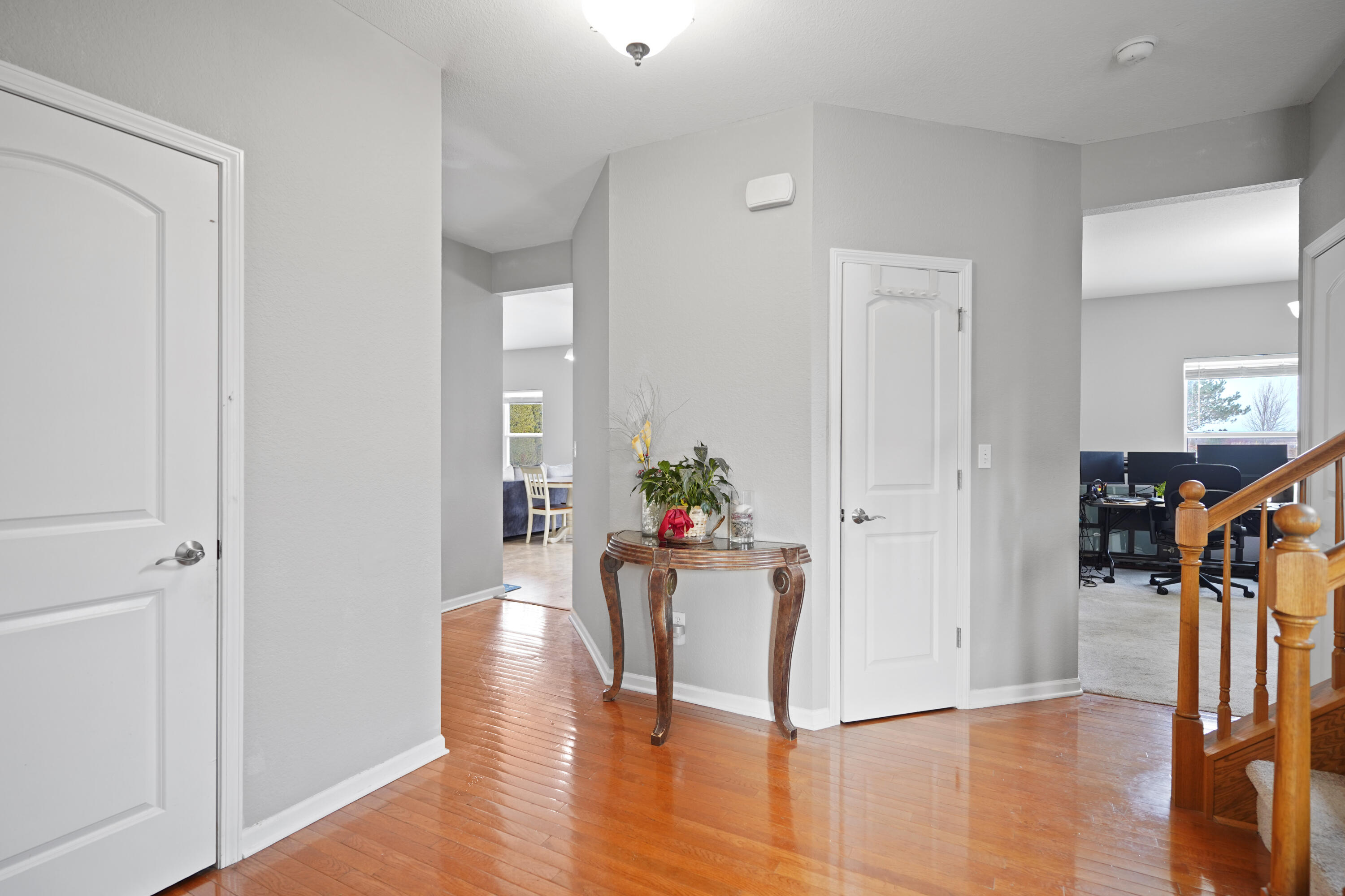 15014 73rd Street Kenosha, WI 53142 - Photo 3 of 32 Foyer