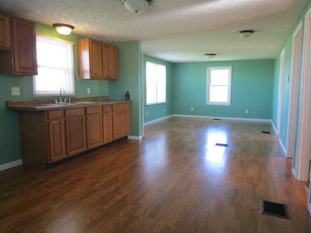 3100 North Country Club Road Muncie, IN 47303 - Photo 8 of 24