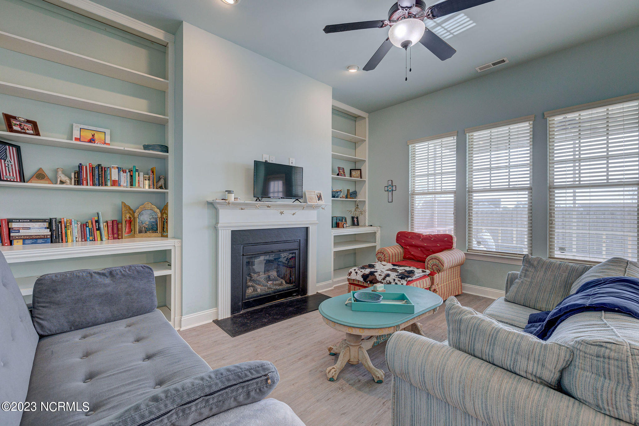 118 Hampton Drive Holly Ridge, NC 28445 - Photo 7 of 44 118HamptonEdit-21
