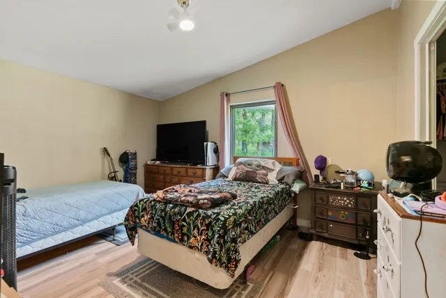 $449,900 | 38109 North Old Pine Lane, Elk, WA 99009