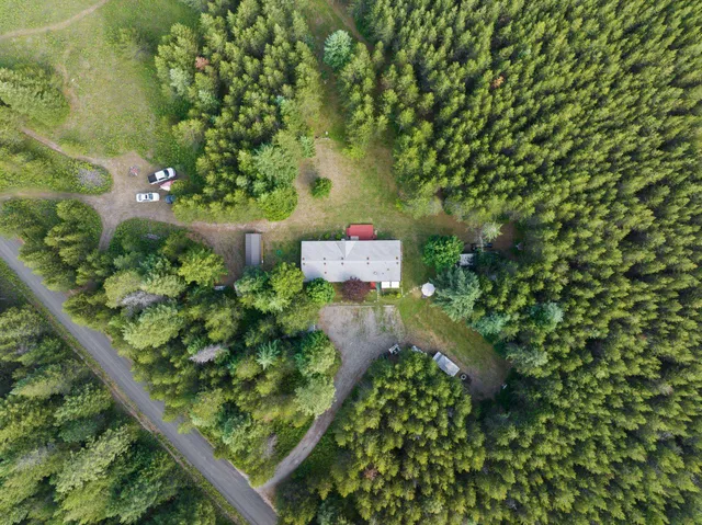 $449,900 | 38109 North Old Pine Lane, Elk, WA 99009