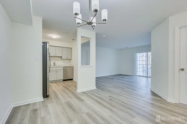 $445,000 | 1233 Waterford Drive, Edison, NJ 08817