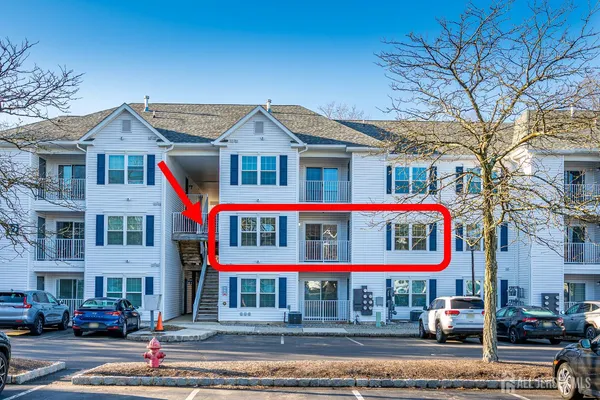 $445,000 | 1233 Waterford Drive, Edison, NJ 08817