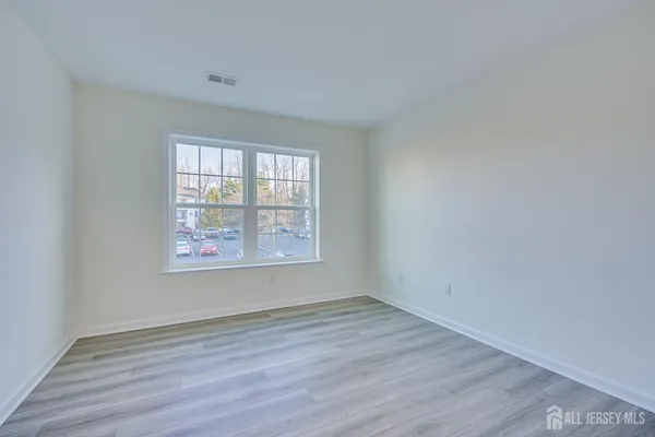 $445,000 | 1233 Waterford Drive, Edison, NJ 08817