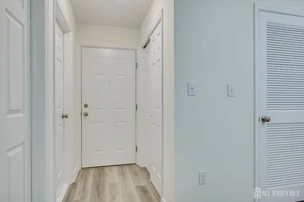 $445,000 | 1233 Waterford Drive, Edison, NJ 08817