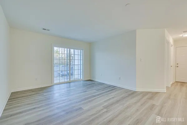 $445,000 | 1233 Waterford Drive, Edison, NJ 08817