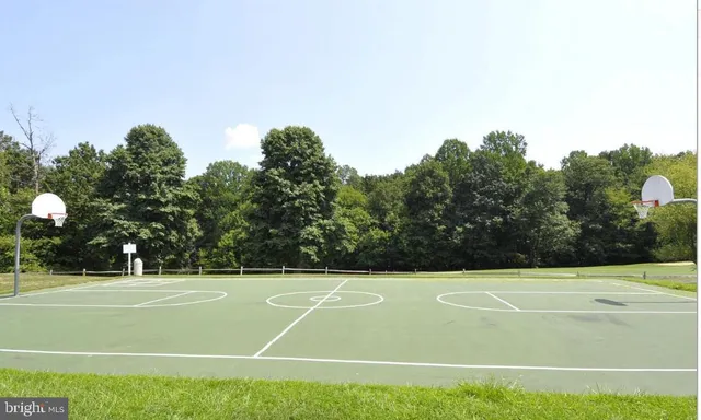 $295,000 | 12154 Penderview Terrace, Unit 1204, Fairfax, VA 22033