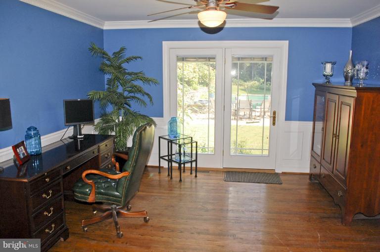 1105 Old County Road Severna Park, MD 21146 - Photo 18 of 30 Interior (General)