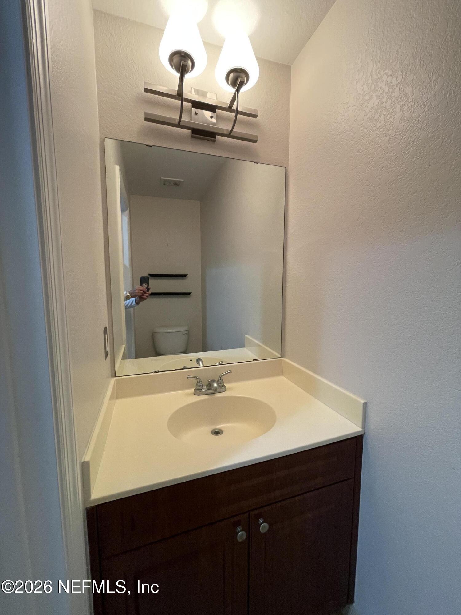 9745 Touchton Road, Unit 1826 Jacksonville, FL 32246 - Photo 23 of 56 23 Powder Room