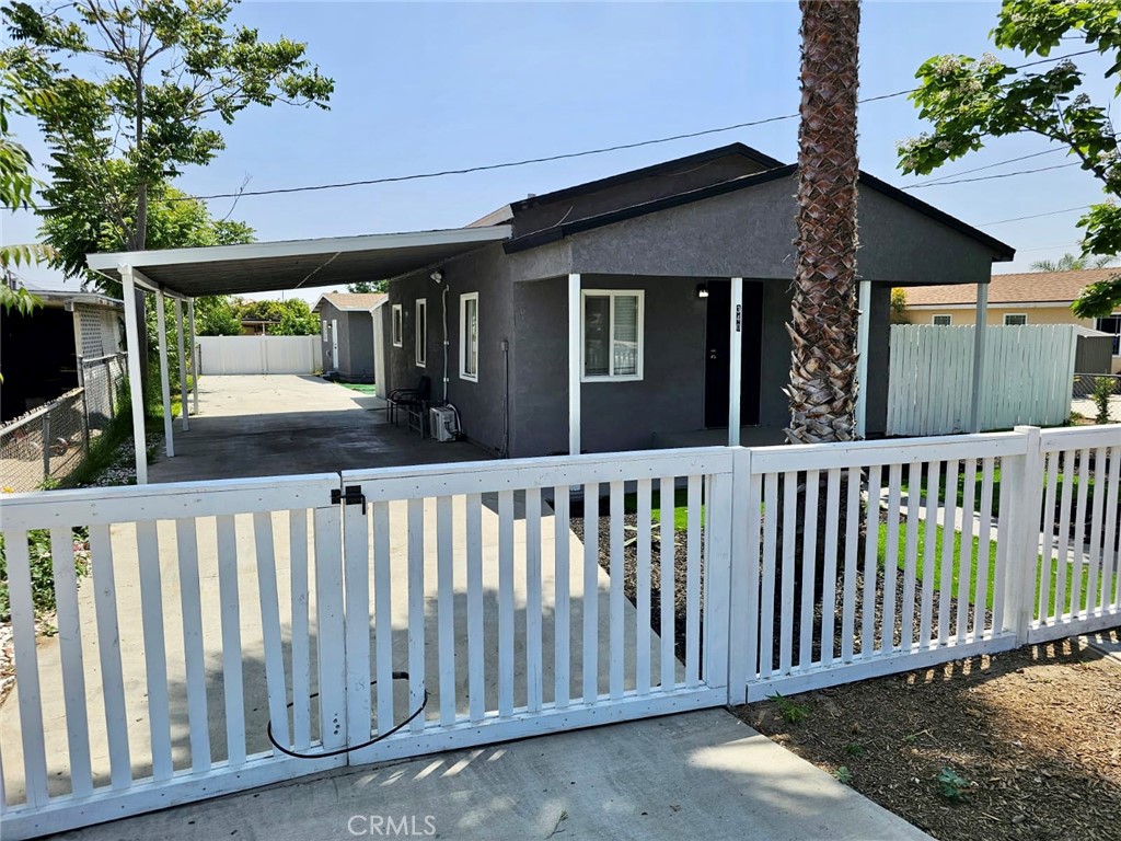 340 West Congress Street Colton, CA 92324 - Photo 2 of 16