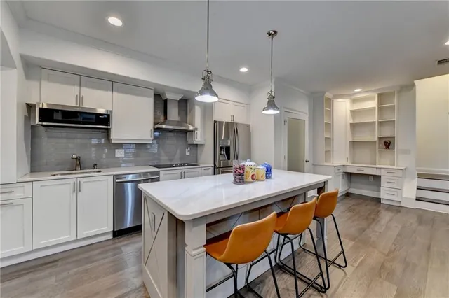 $1,238,900 | 828 Olmsted Lane, Duluth, GA 30097