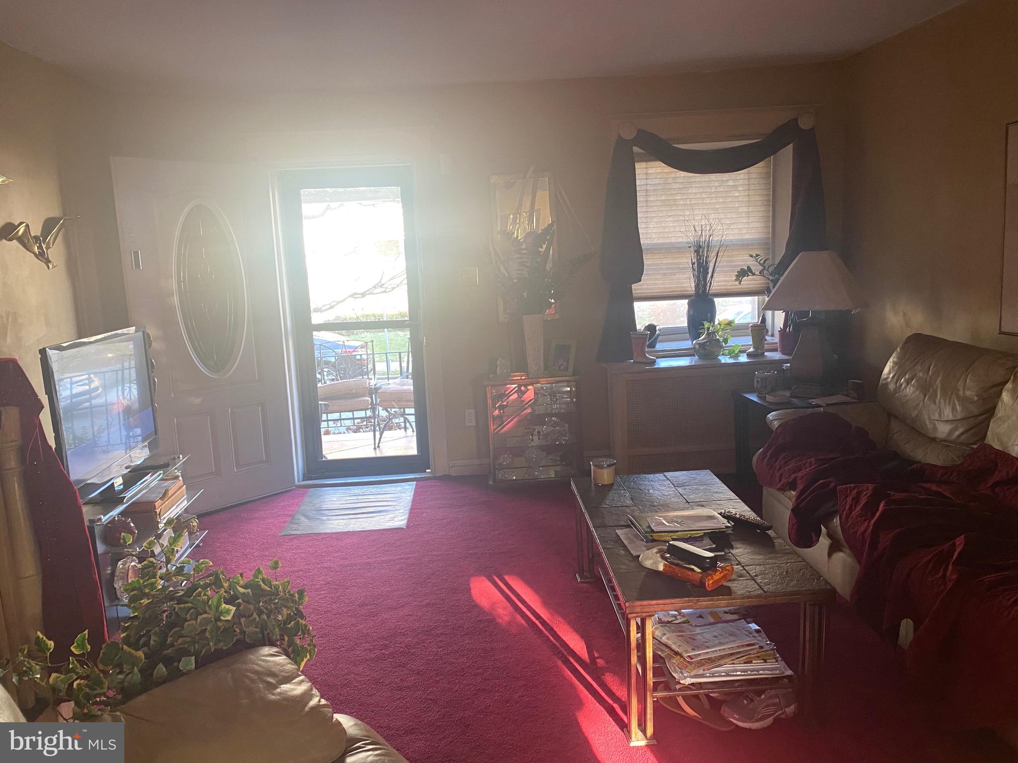 314 Margate Road Upper Darby, PA 19082 - Photo 4 of 9