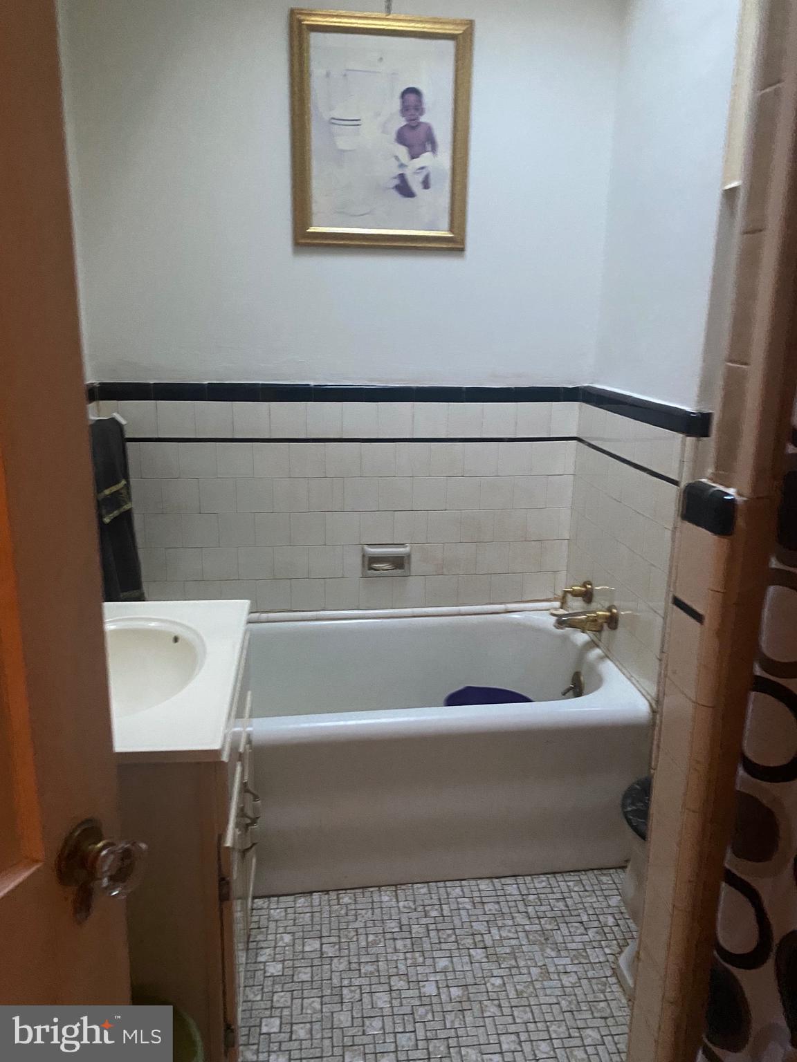 314 Margate Road Upper Darby, PA 19082 - Photo 7 of 9