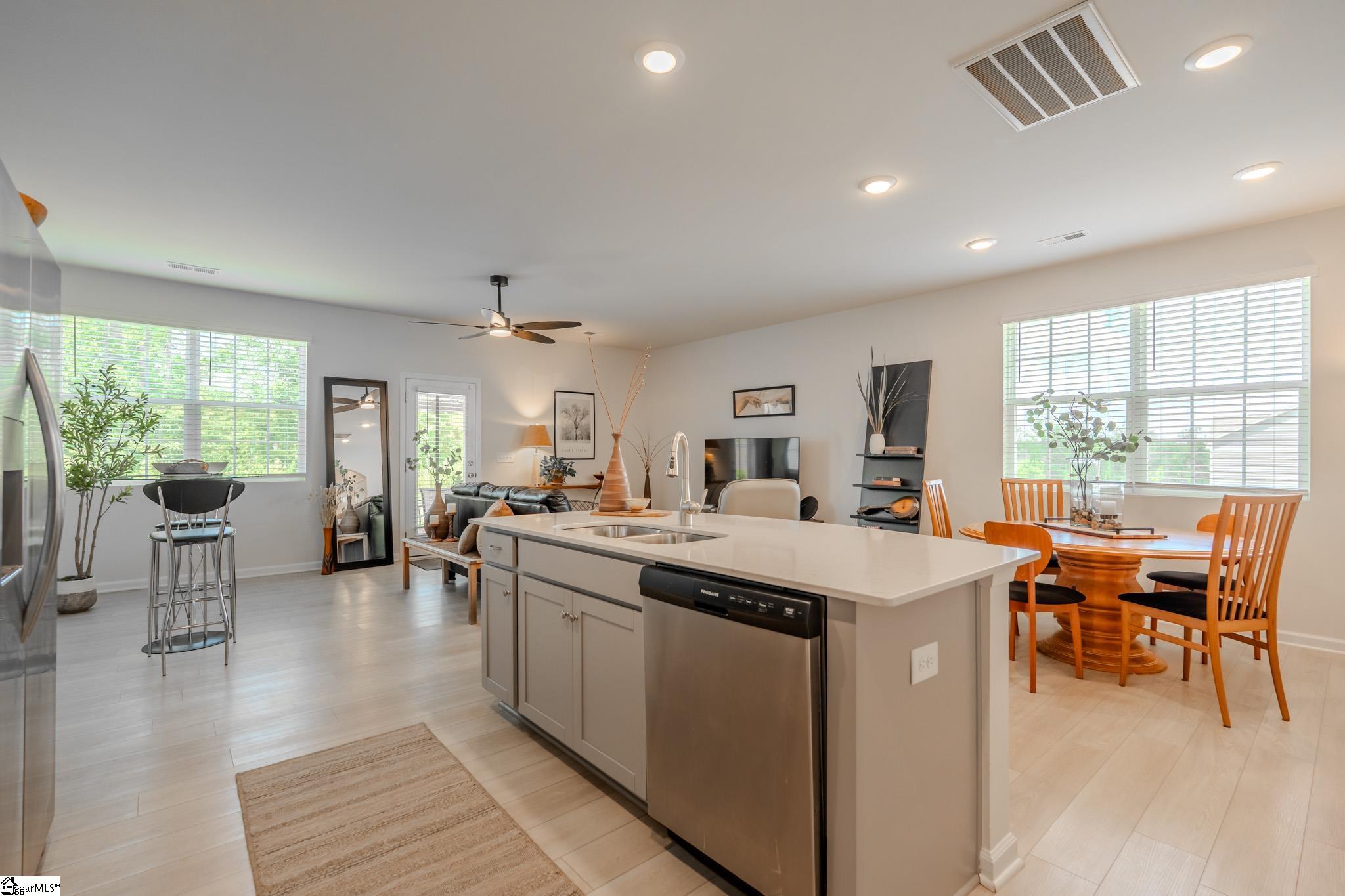 263 East Compass Way Easley, SC 29640 - Photo 15 of 47