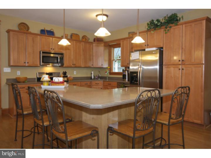 707 Thomas Avenue Riverton, NJ 08077 - Photo 7 of 21