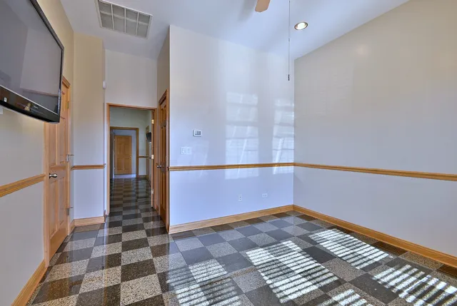 $415,000 | 2140 West 23rd Street, Chicago, IL 60608