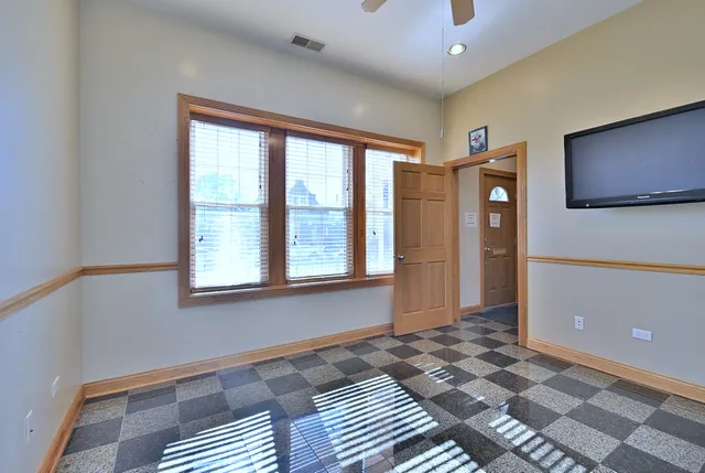 $415,000 | 2140 West 23rd Street, Chicago, IL 60608