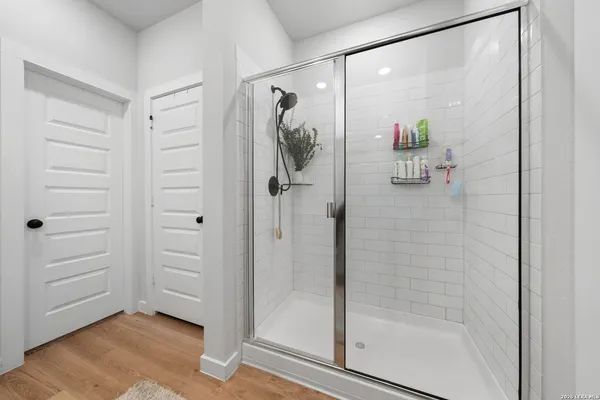 $2,300 | 14538 Camino Way, San Antonio, TX 78253