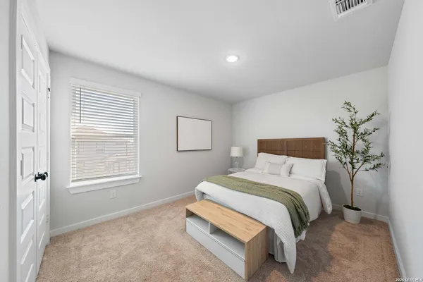 $2,300 | 14538 Camino Way, San Antonio, TX 78253